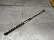 Амортизатор крышки багажника (3-5 двери) YTLHB7 Volkswagen Golf - Фото 1