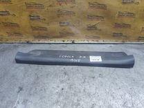 Накладка на порог внутренняя передняя правая RKMLBB Toyota Corolla - Фото 2