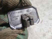 Крепление шторки двери YVL7Q3 Ford Galaxy купить в магазине запчастей бу