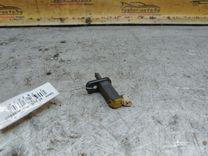 Выключатель концевой (концевик) MC6IXQ Audi 100 купить с доставкой