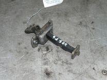 Ограничитель открывания двери передней ZK06M9 Kia Carnival