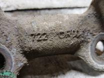 Кронштейн крепления рычага задней подвески O1U96Y Peugeot 406 купить