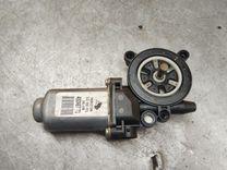 Моторчик стеклоподъемника передний левый 3T2RQX Renault Scenic RX4 - Фото 2