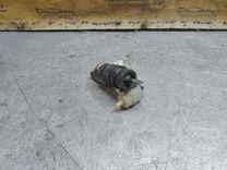 Насос (моторчик) омывателя стекла FN16E4 Opel Insignia - Фото 2