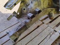 Стойка кузовная передняя правая JR30EG Volkswagen Golf купить с доставкой