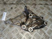 Кронштейн двигателя PVBA2L Renault Safrane - Фото 1