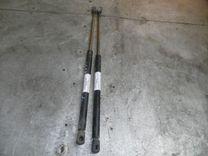 Амортизатор крышки багажника (3-5 двери) EKHM1H Volkswagen Golf