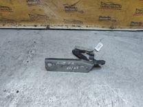 Петля капота правая MN1D5B Mercedes A W168 - Фото 2