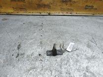 Ответная часть замка багажника X9T4GA Peugeot 405 - Фото 1