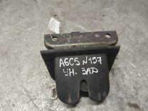 Замок багажника YZ2D56 Audi A6