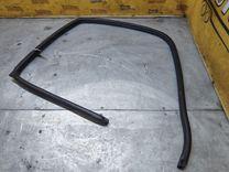 Уплотнитель двери задней левой 7PVU3Q Volvo V40