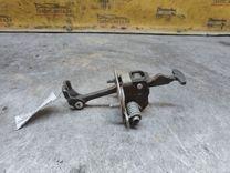 Ограничитель открывания двери передней R6E2QO Citroen C4 Grand Picasso