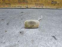 Повторитель передний левый 68I27R Kia Carnival