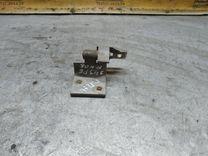 Петля двери передней правой 39C0M5 Peugeot 406 купить с доставкой