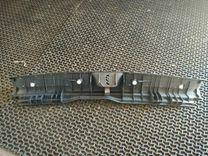 Накладка замка багажника CJ87BY Toyota Avensis