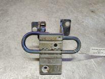 Петля двери задней правой J7LTJ7 Audi A4 - Фото 1