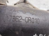 Патрубок интеркулера 5SNULU Toyota Corolla Verso - Фото 4