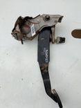 Педаль тормоза 2CFIQV Mazda 626