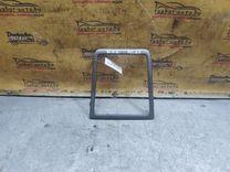 Рамка (накладка) рычага КПП EC9N28 Opel Vectra