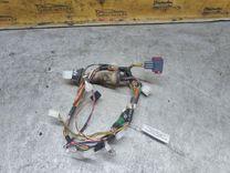 Проводка двери задней правой PNTB85 Toyota Corolla купить на авторазборке