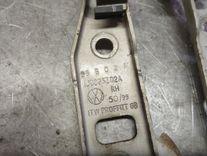 Петля капота HU5X6K Volkswagen Golf купить в магазине запчастей бу