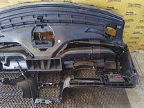 Панель передняя салона (торпедо) TFX3H4 Peugeot 307 undefined