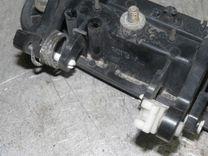 Ручка наружная передняя левая 1MT4OO Mazda 323F - Фото 5