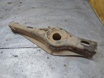 Рычаг задний правый V2HF99 Peugeot 406