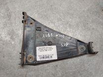 Кронштейн крепления бампера заднего 33RZQ8 Audi A4