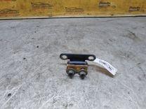 Петля крышки багажника B0R0VJ Toyota Corolla - Фото 5