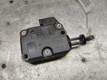 Активатор замка крышки топливного бака 7XC0SN Peugeot 607 купить