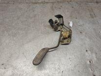 Педаль газа V0V4AF Toyota Avensis Verso