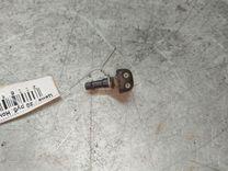 Форсунка омывателя AVUJH5 Mitsubishi Carisma купить