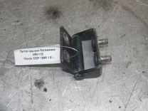 Петля крышки багажника XRK11D Mazda 323F