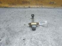 Ограничитель открывания двери задней Z2C66F Mitsubishi Grandis купить с доставкой