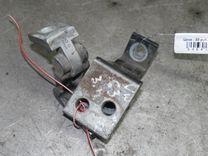 Петля двери задней правой 6SVGM3 Volkswagen Golf купить с доставкой