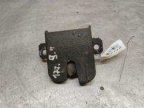 Замок багажника S9NU3X Volkswagen Golf - Фото 1