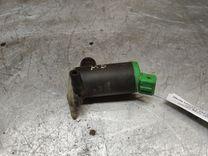 Насос (моторчик) омывателя стекла X9P5P3 Citroen Saxo