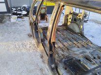 Стойка кузовная центральная правая E1MEM6 Renault Espace купить в магазине запчастей бу