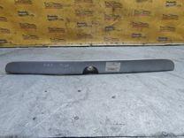 Накладка подсветки номера WJX9CF Opel Zafira