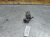 Насос (моторчик) омывателя стекла заднего C61F01 Mitsubishi Carisma купить