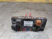 Блок предохранителей XSZ25A Audi 100