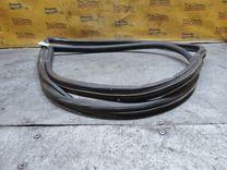 Уплотнитель двери передней правой X3ATRU Audi 100 купить