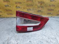 Фонарь крышки багажника левый P14E5Q Ford Galaxy