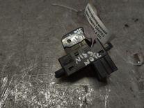 Кнопка стеклоподъемника заднего правого O3W7D3 Nissan Note - Фото 2