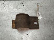 Крепление втулки стабилизатора IVIHSM Citroen Xsara