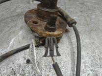 Цапфа задняя (ось ступицы) 4UT3H0 Volkswagen Golf - Фото 3