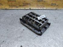 Решетка вентиляции кузова 5GPBGB Mitsubishi Carisma купить с доставкой