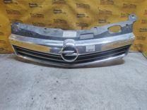 Решетка радиатора LH89CD Opel Astra купить