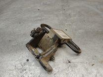 Петля двери задней правой 8SNNYU Volkswagen Golf - Фото 1